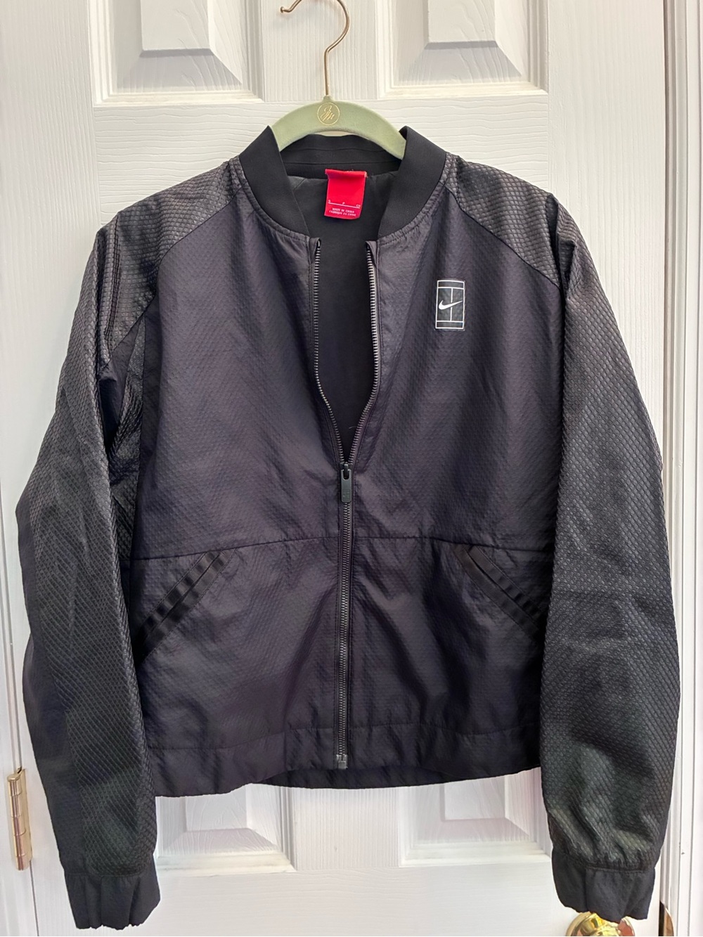 Nike Women’s Court Black Woven Bomber Tennis Jacket size Small NWOT